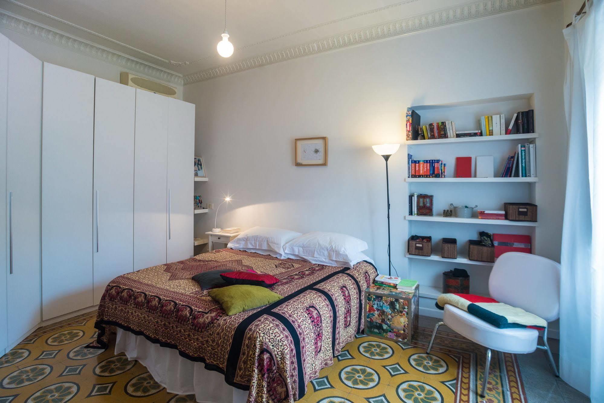 Monti Guest House - Affittacamere Rome Bagian luar foto